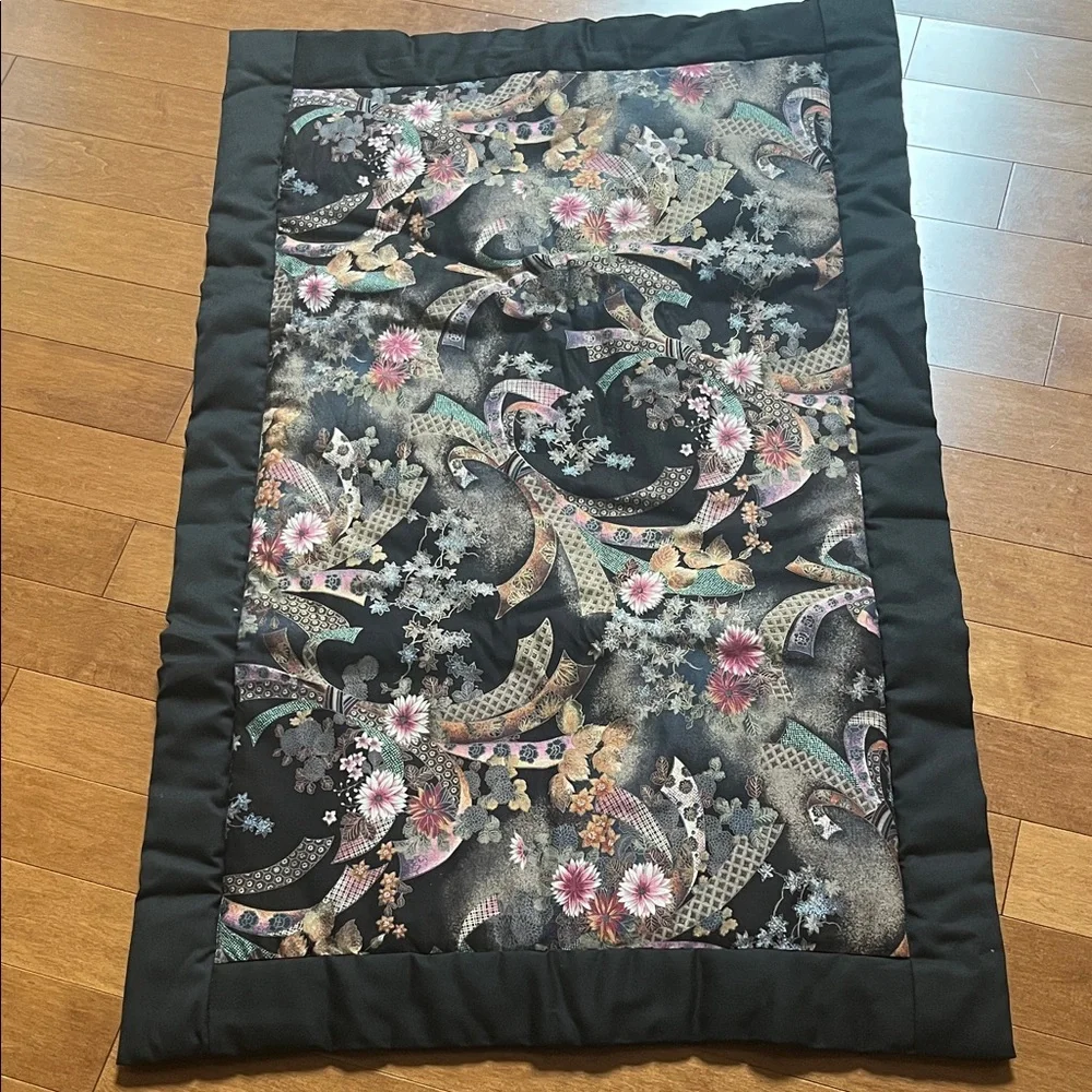 Beautiful Large King Sham Quilt like